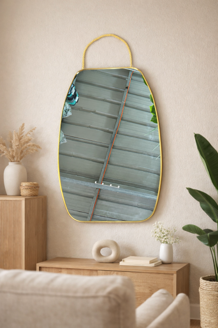 مراي وتعليق مع خيط