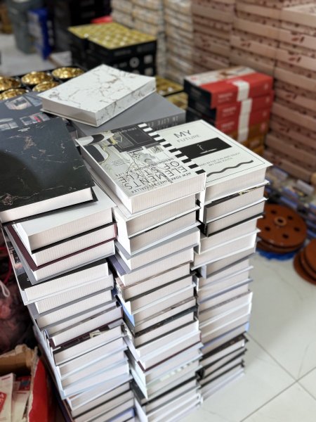 كتب ديكور مشكل